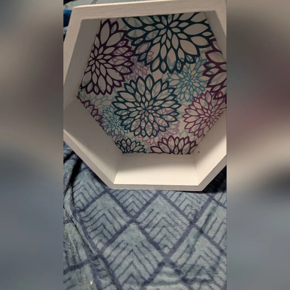 Handmade Blue And Purple Flowers Hexagon Wall Decor (EUC) - Picture 3 of 12